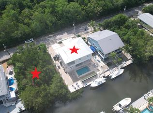 13 Harbor Dr, Key Largo, FL 33037