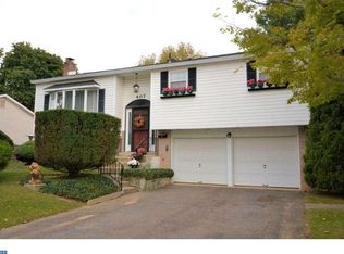 407 Natale Ln, Warminster, PA 18974