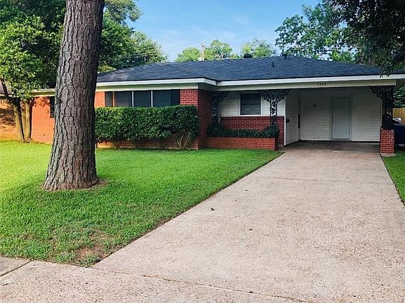 2nd image of 1143 Georgia St
