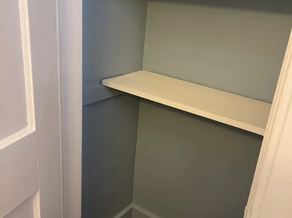 10 Fairbanks St APT 3L, Worcester, MA 01610