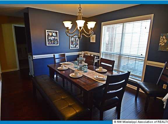 2nd image of 7443 Lauren Ln
