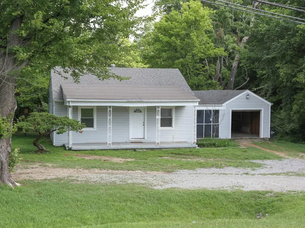 4955 Blandville Rd, Paducah, KY 42001