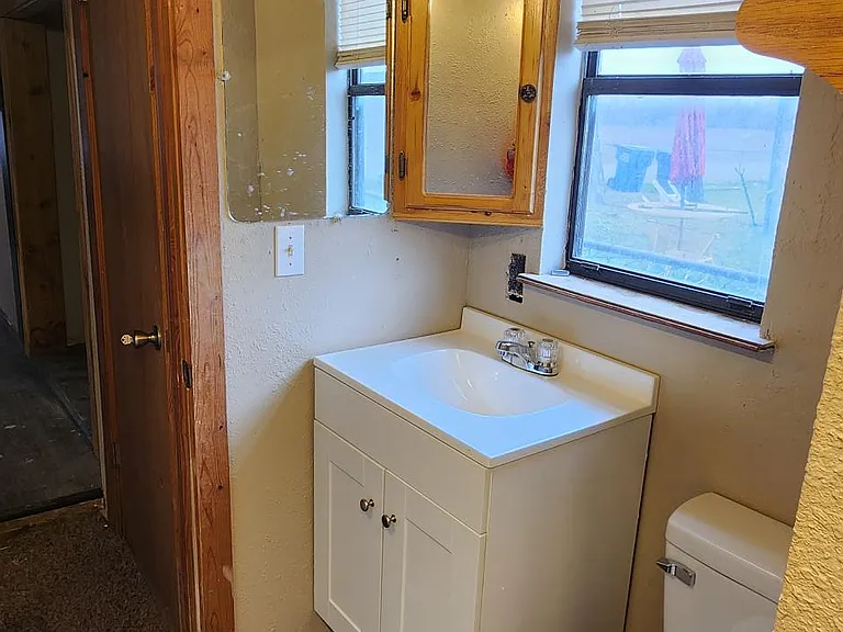 2120 Houston Ave — Photo 13