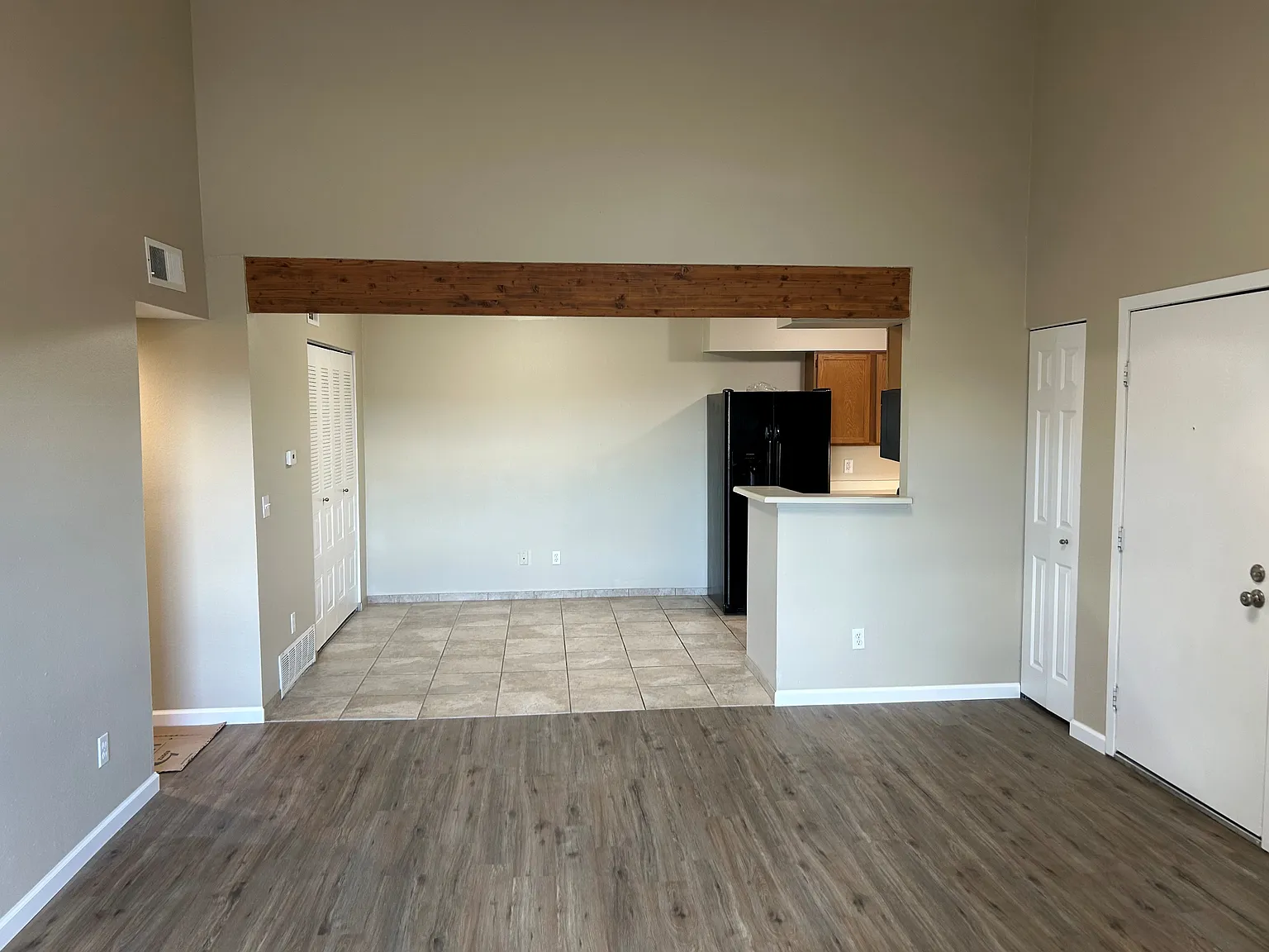 1 bed, 812 sqft, $1,550 — Photo 2