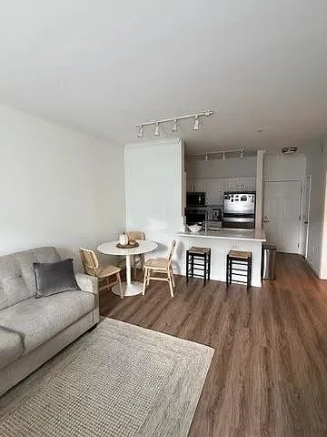 1000 Providence Pl #384 — Photo 2