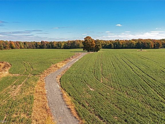 4th image of 9310 Slagle Rd