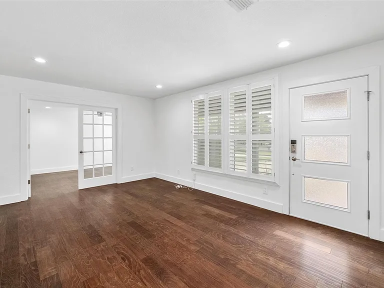 6414 Kenilworth Dr — Photo 6