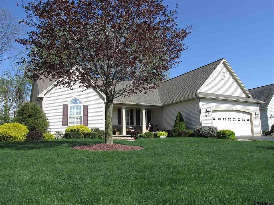 1st image of 11 Highview Way