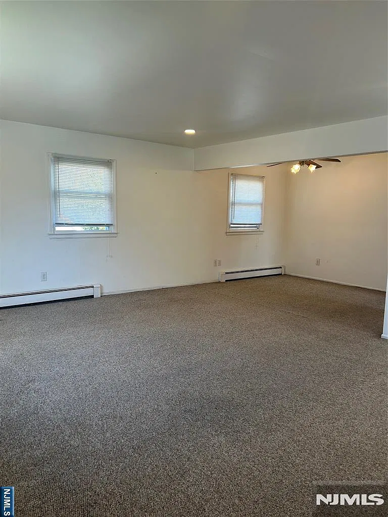 2 bed, 1.0 bath, $2,000 — Photo 3