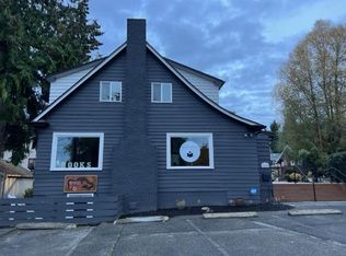 10202 NE 185th St APT B, Bothell, WA 98011