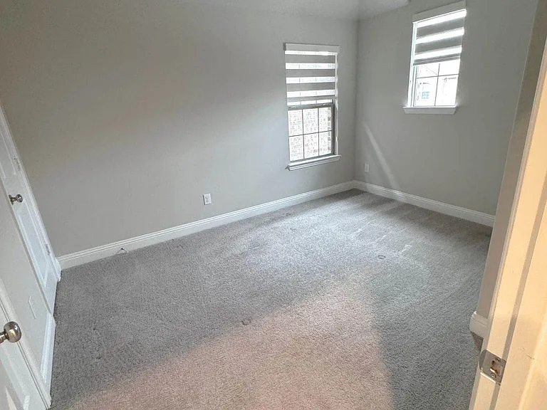 3641 Harebell Dr — Photo 13