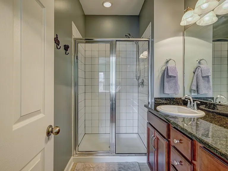 2310 Elliott Ave #502 — Photo 32