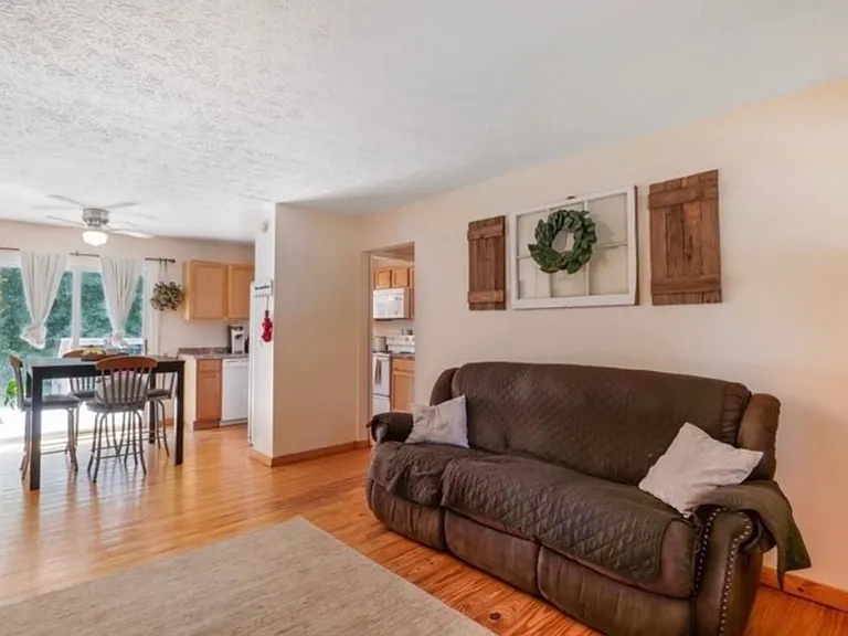 5753 Cobb St — Photo 4