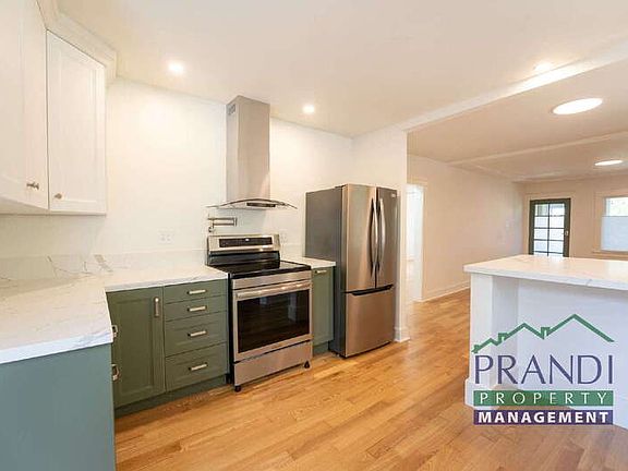 4th image of 1 Belmont Ave
