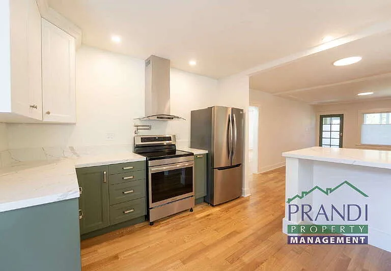 1 Belmont Ave — Photo 4