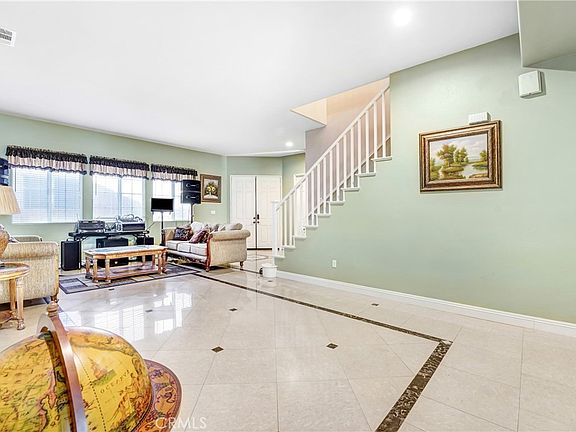 3rd image of 43903 Spring St