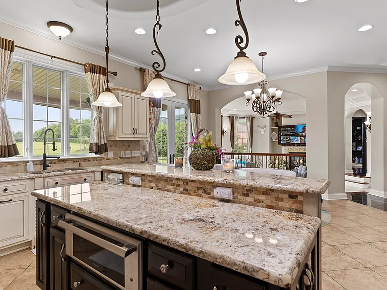 5040 Pellingham Cir — Photo 16