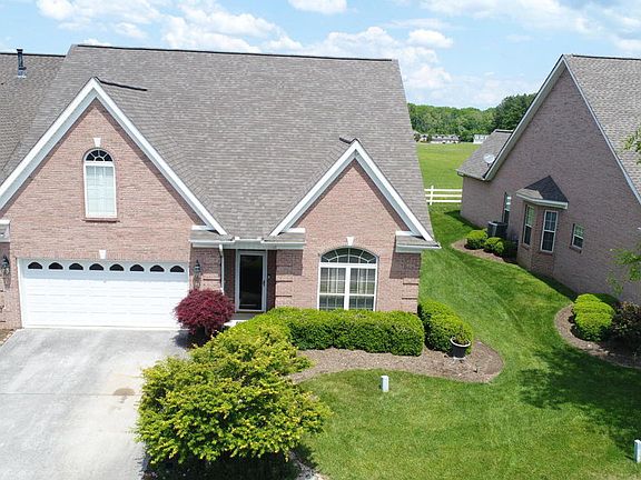 2nd image of 1108 Creekside Village Way