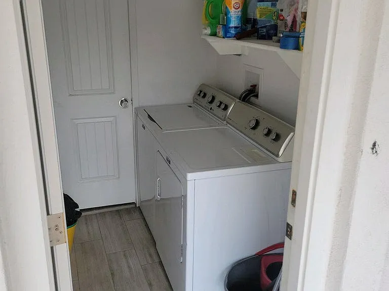 1330 E Mescal St #2 — Photo 14