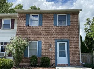 167 Stone House Ln, Columbia, PA 17512