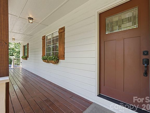 3rd image of 3673 Dockside Ln