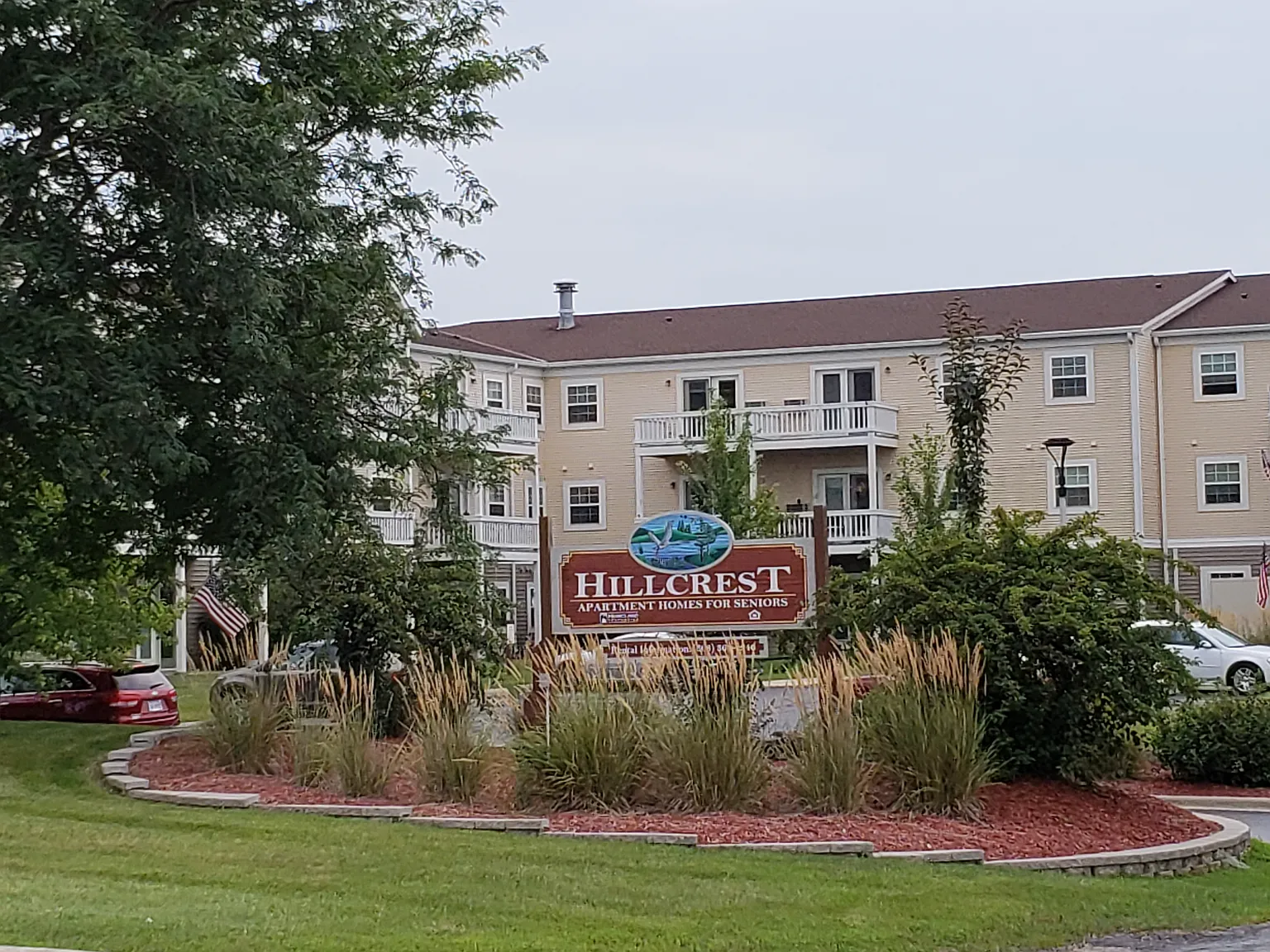 Hillcrest Senior Apartments — Photo 1