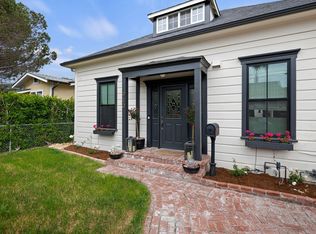 910 N Nopal St, Santa Barbara, CA 93103