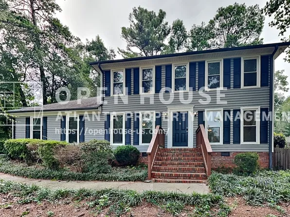 2090 Moccasin Way SW, Marietta, GA 30064
