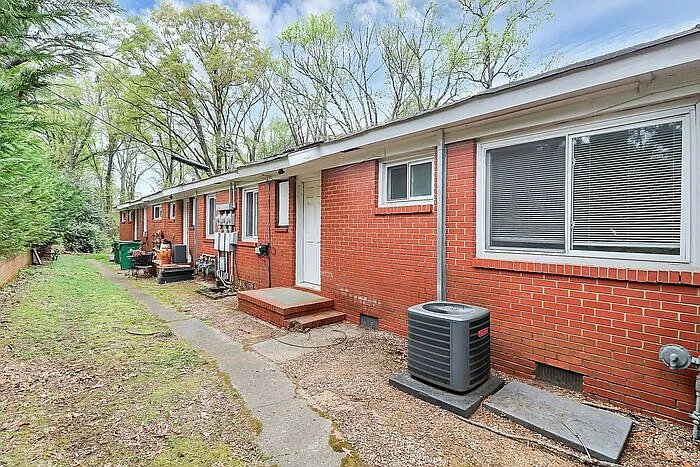 1511 Pecan Ave — Photo 24