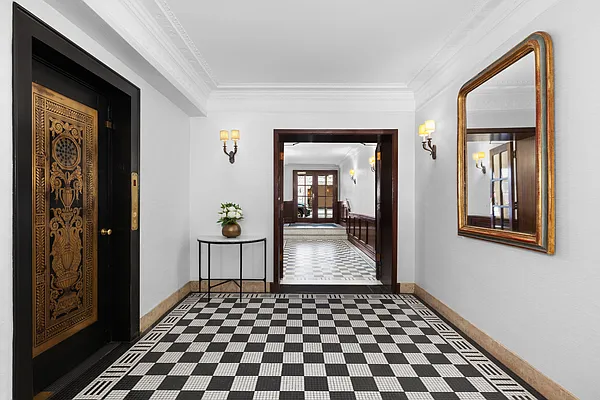 Sold by Compass | media 9