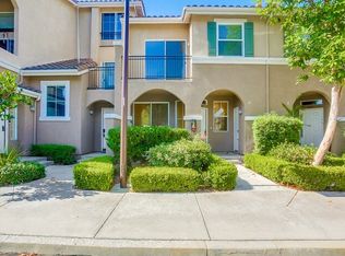 2103 Crescent Oak #2103, Irvine, CA 92618