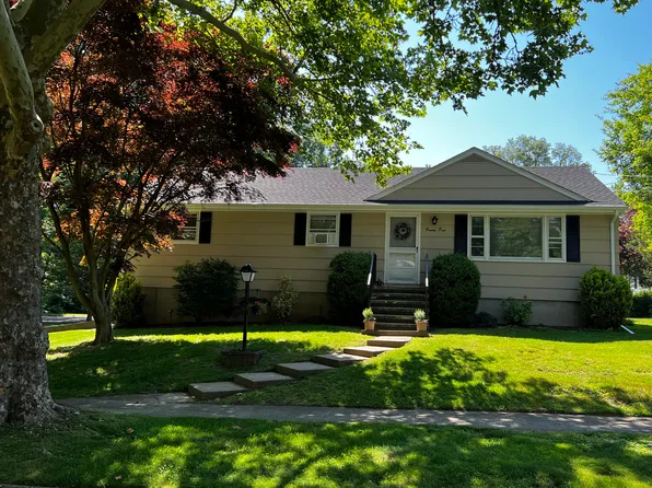 (undisclosed Address), Stratford, CT 06614