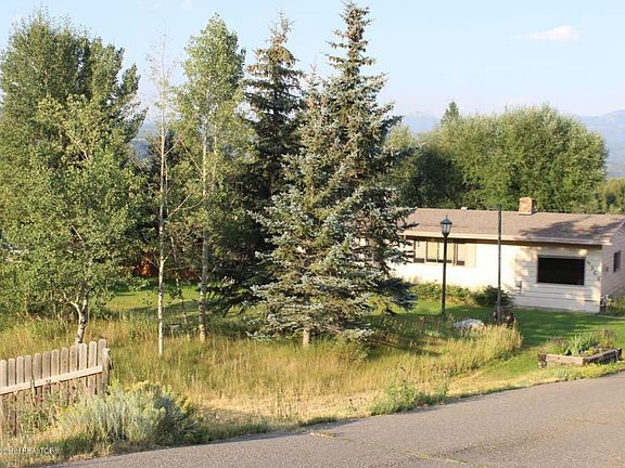 2nd image of 4365 S Highway 89