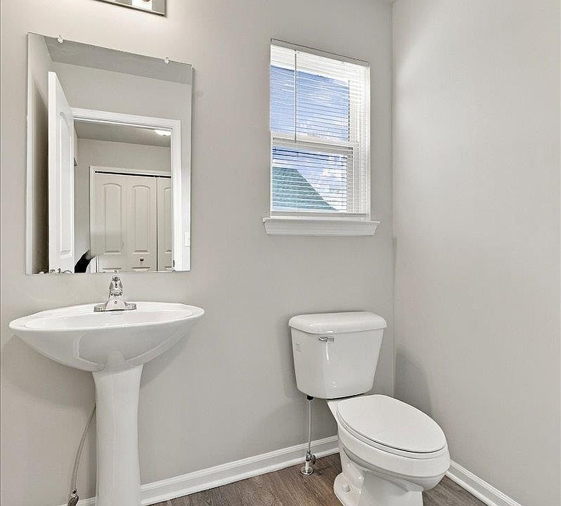 13329 Stamford Rd, photo 24
