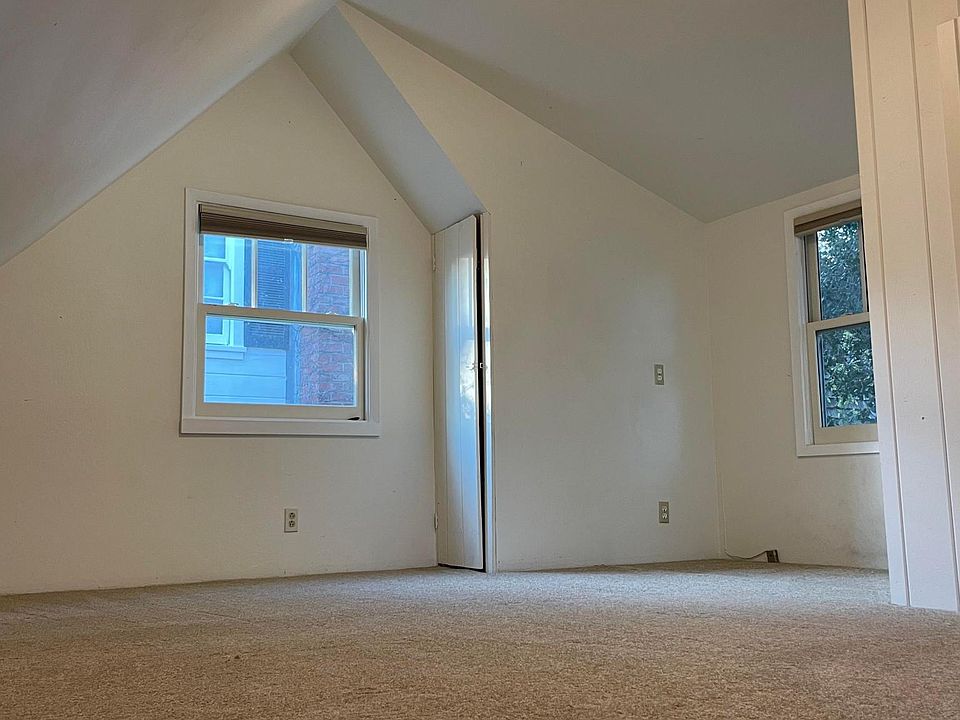 1st image of 2131 Amherst St