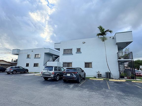 2nd image of 1290 W 41st St APT 203