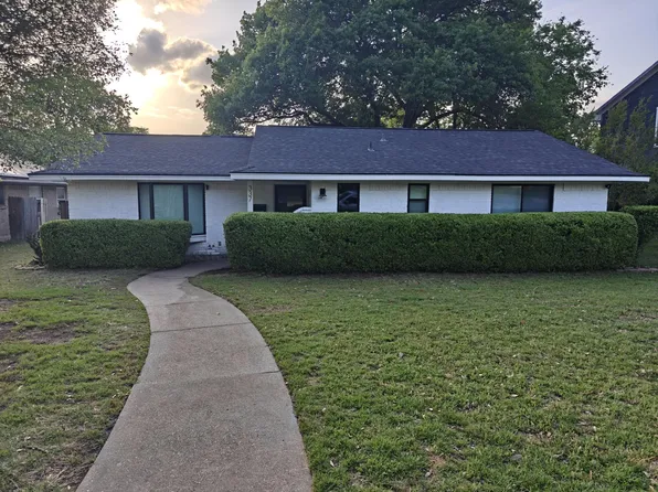 337 Merribrook Trl, Duncanville, TX 75116