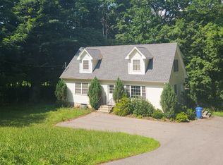 1572 Storrs Rd, Mansfield, CT 06268
