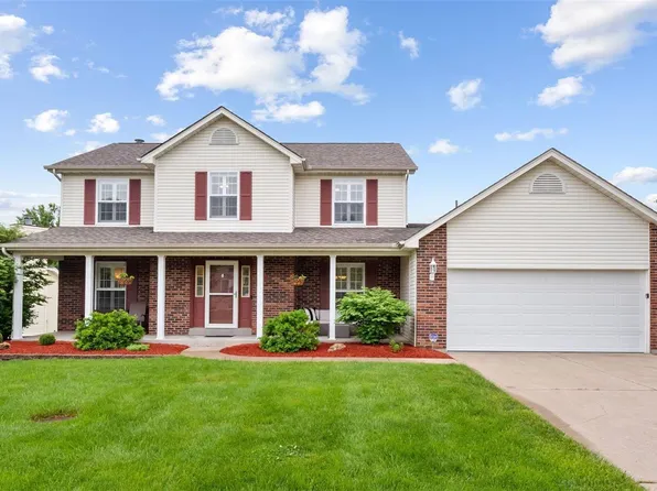 1444 Keystone Ct, Saint Peters, MO 63303