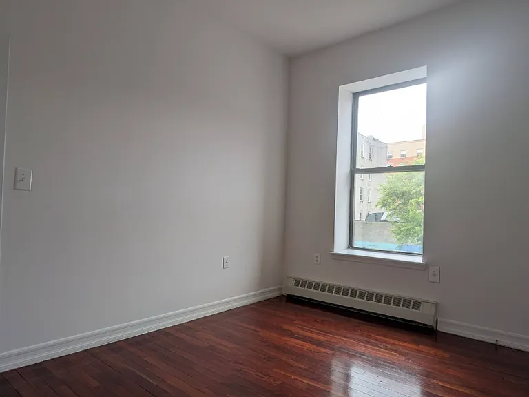 2149 Frederick Douglass Blvd #2B — Photo 7