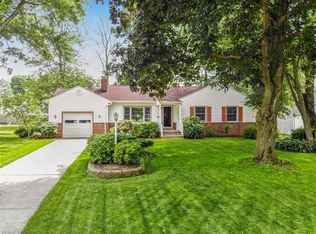 717 Orlo Ln, Youngstown, OH