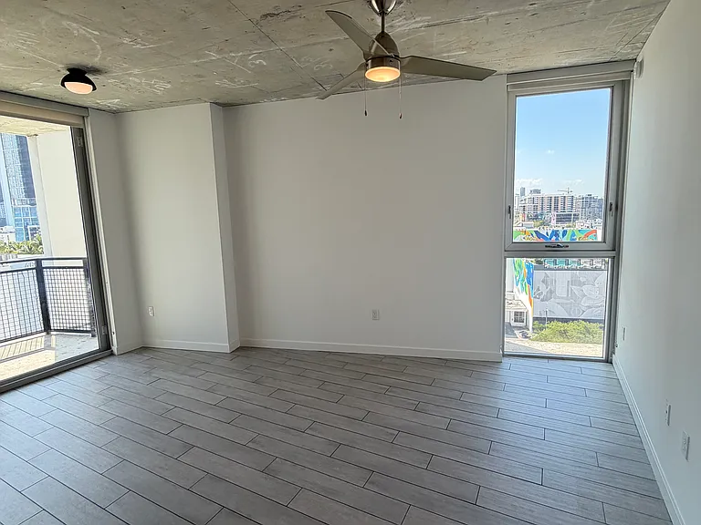 40 NE 28th St #B2 — Photo 8