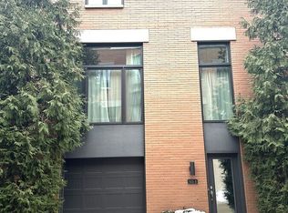 1435 N Cleveland Ave #B, Chicago, IL 60610