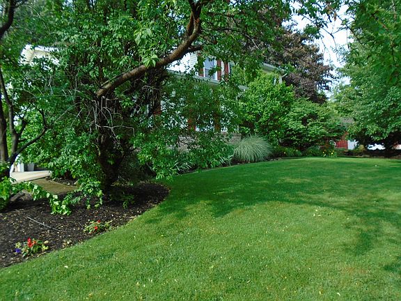 2nd image of 32553 Haverhill Dr