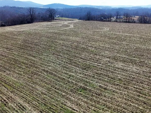 27.5 Acs Hwy #9962-111, Byrdstown, TN 38549