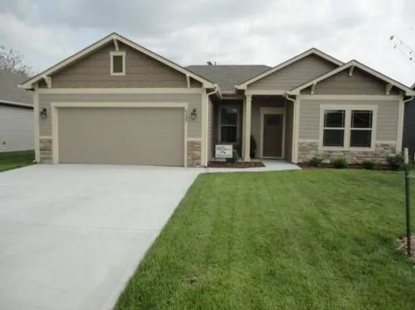 4125 Seele Way, Lawrence, KS 66049