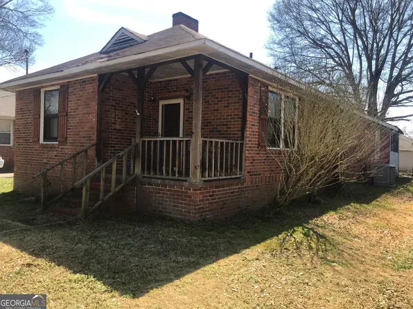13 Fir St NE, Rome, GA 30161