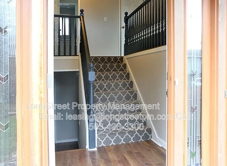 1692 SW Reed Pl — Photo 8