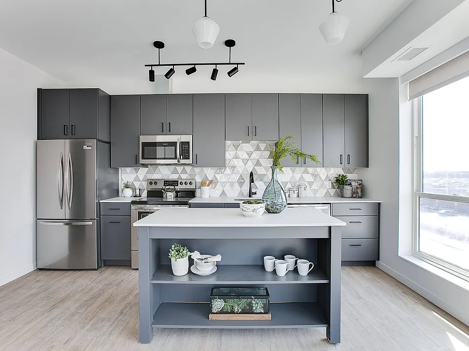 Midline Apartments