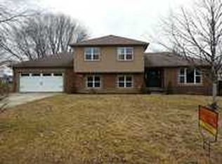 1606 Chapman Dr, Greenfield, IN 46140